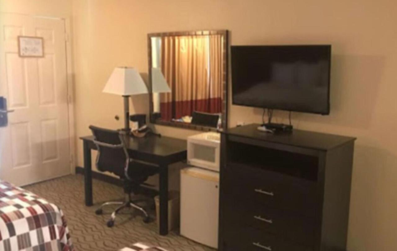 American Inn Corsicana Εξωτερικό φωτογραφία