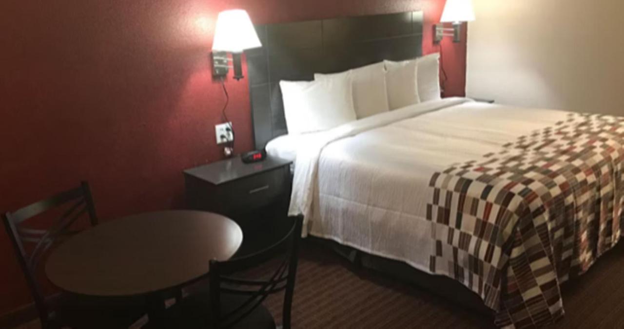 American Inn Corsicana Εξωτερικό φωτογραφία