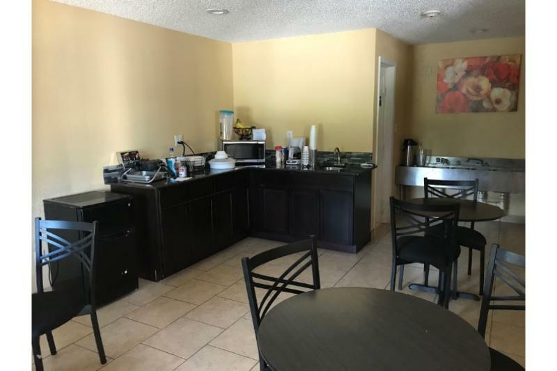 American Inn Corsicana Εξωτερικό φωτογραφία
